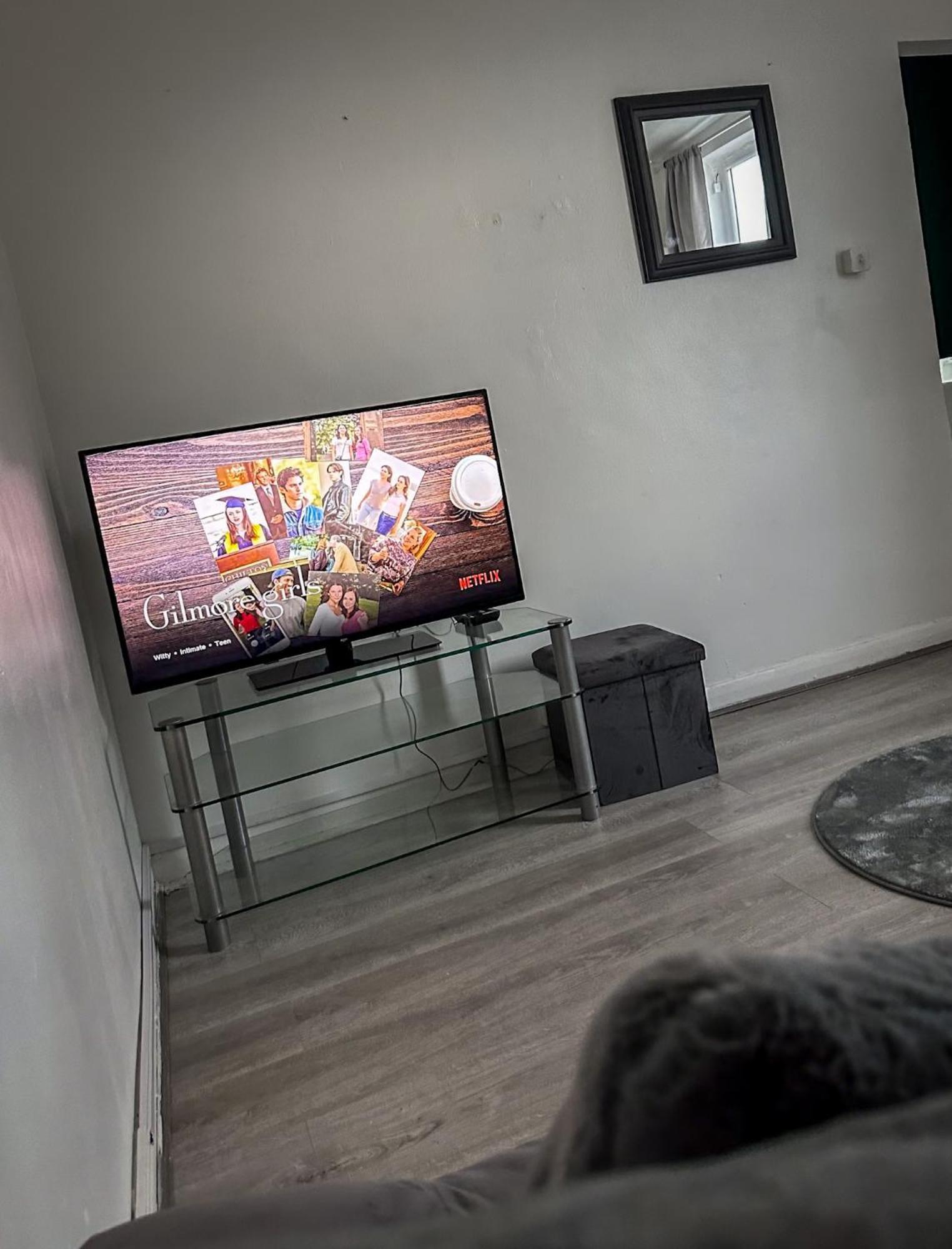 Apartment A Stylish In The Heart Of The Birmingham